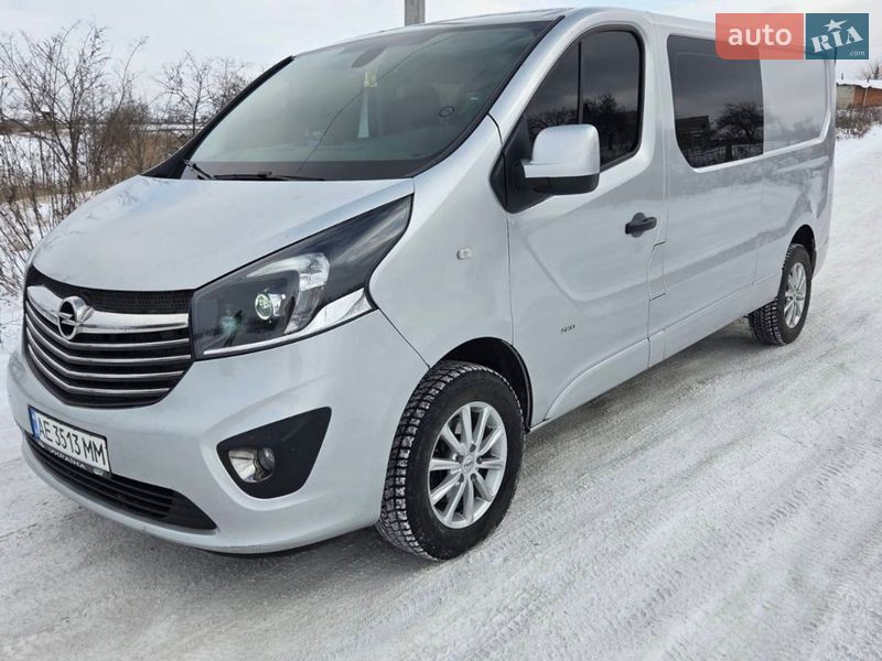 Мінівен Opel Vivaro 2016 в Павлограді фото Мінівен Opel Vivaro 2016 в Павлограді