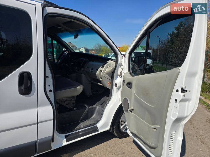 Минивэн Opel Vivaro 2008 в Хмельницком фото 29 Минивэн Opel Vivaro 2008 в Хмельницком
