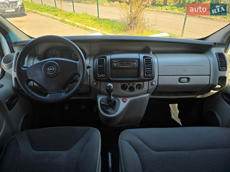 Минивэн Opel Vivaro 2008 в Хмельницком фото 2 Минивэн Opel Vivaro 2008 в Хмельницком