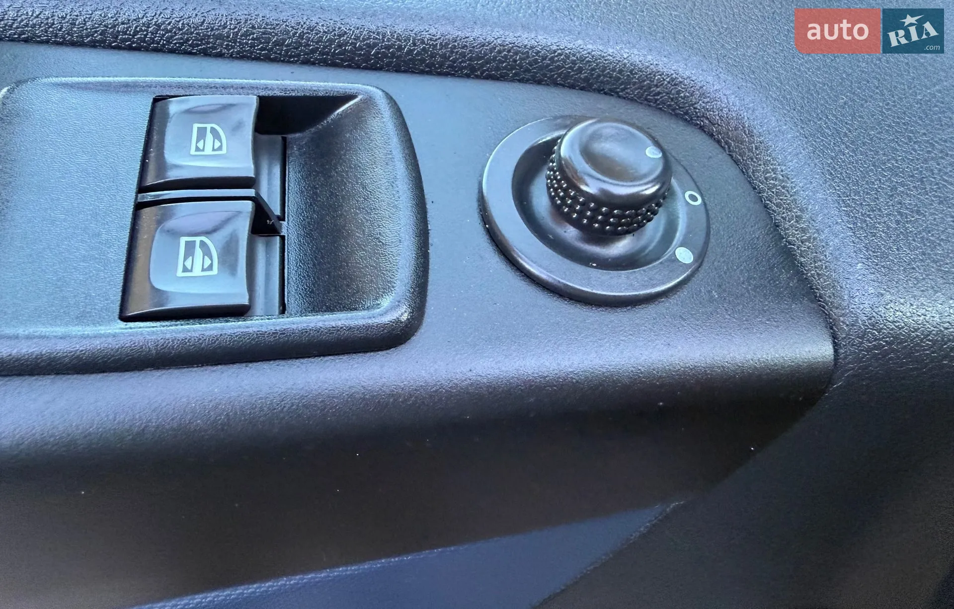 2016 Opel Vivaro - мініатюра 38
