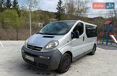 Минивэн Opel Vivaro 2005 в Кременце