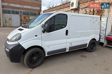 Грузовой фургон Opel Vivaro 2004 в Кривом Роге