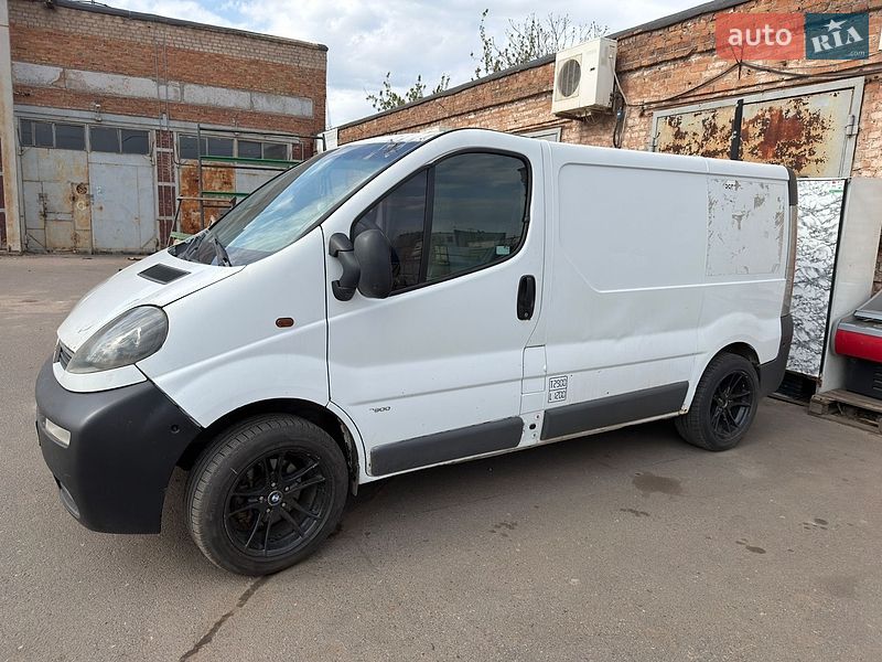 Opel Vivaro 2004