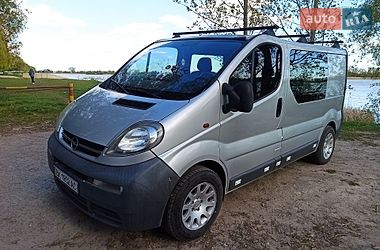 Минивэн Opel Vivaro 2003 в Млинове