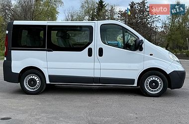 Мінівен Opel Vivaro 2007 в Жовтих Водах