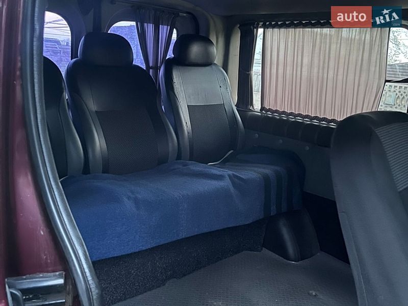 Мінівен Opel Vivaro 2005 в Одесі