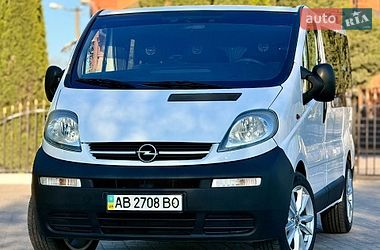 Мінівен Opel Vivaro 2006 в Кропивницькому