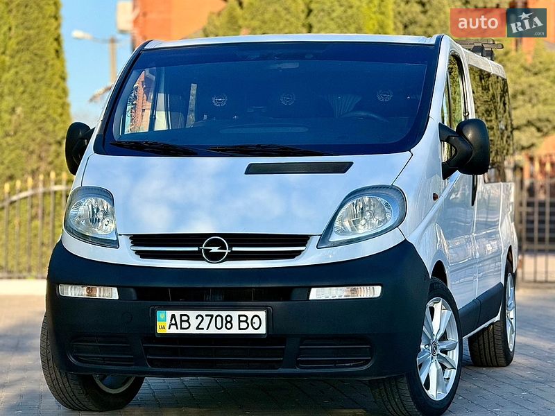 Opel Vivaro 2006