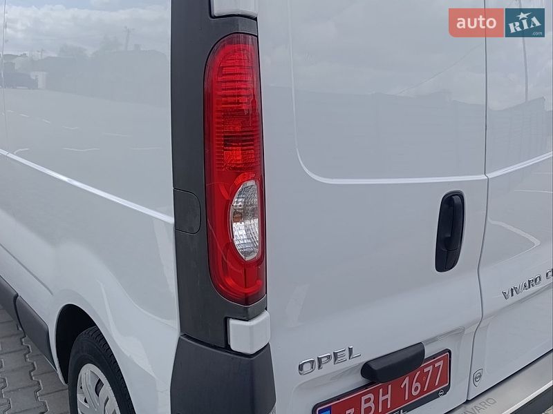 Грузовой фургон Opel Vivaro 2013 в Василькове
