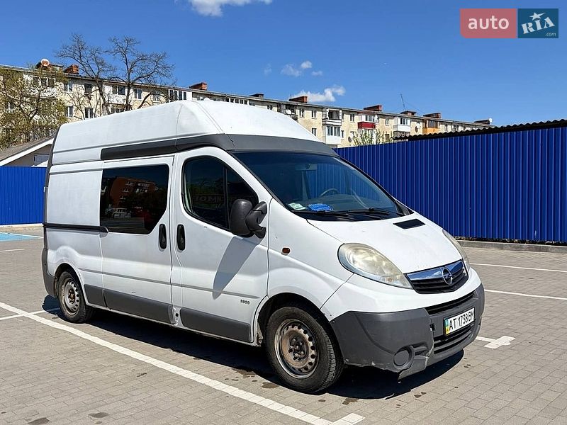 Opel Vivaro 2006