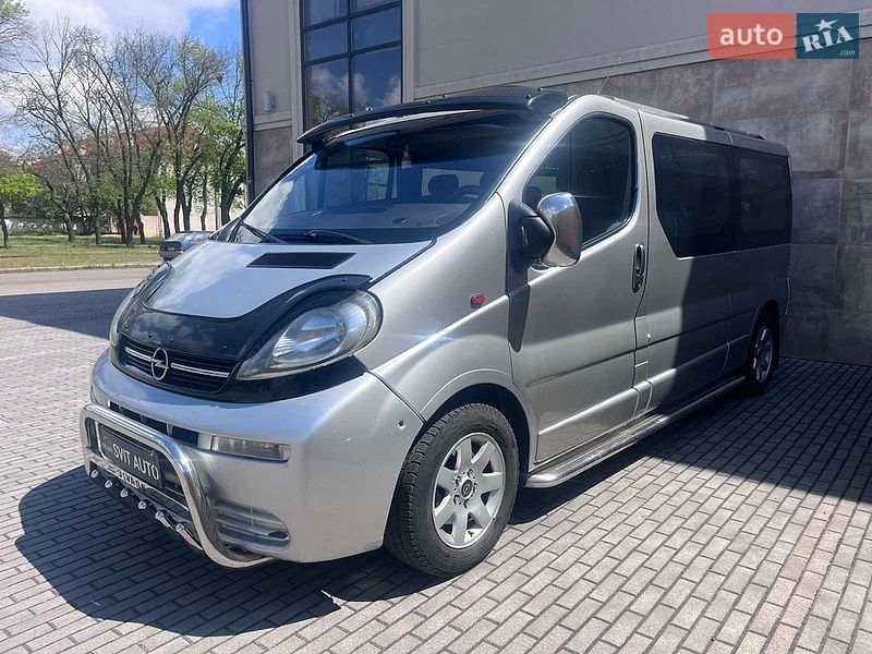 Opel Vivaro 2004