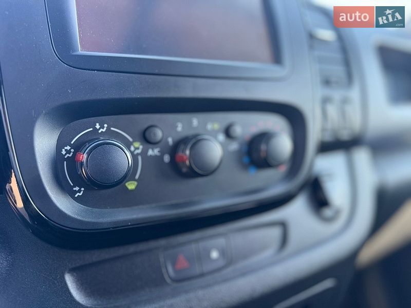 Минивэн Opel Vivaro 2018 в Киеве фото 50 Минивэн Opel Vivaro 2018 в Киеве