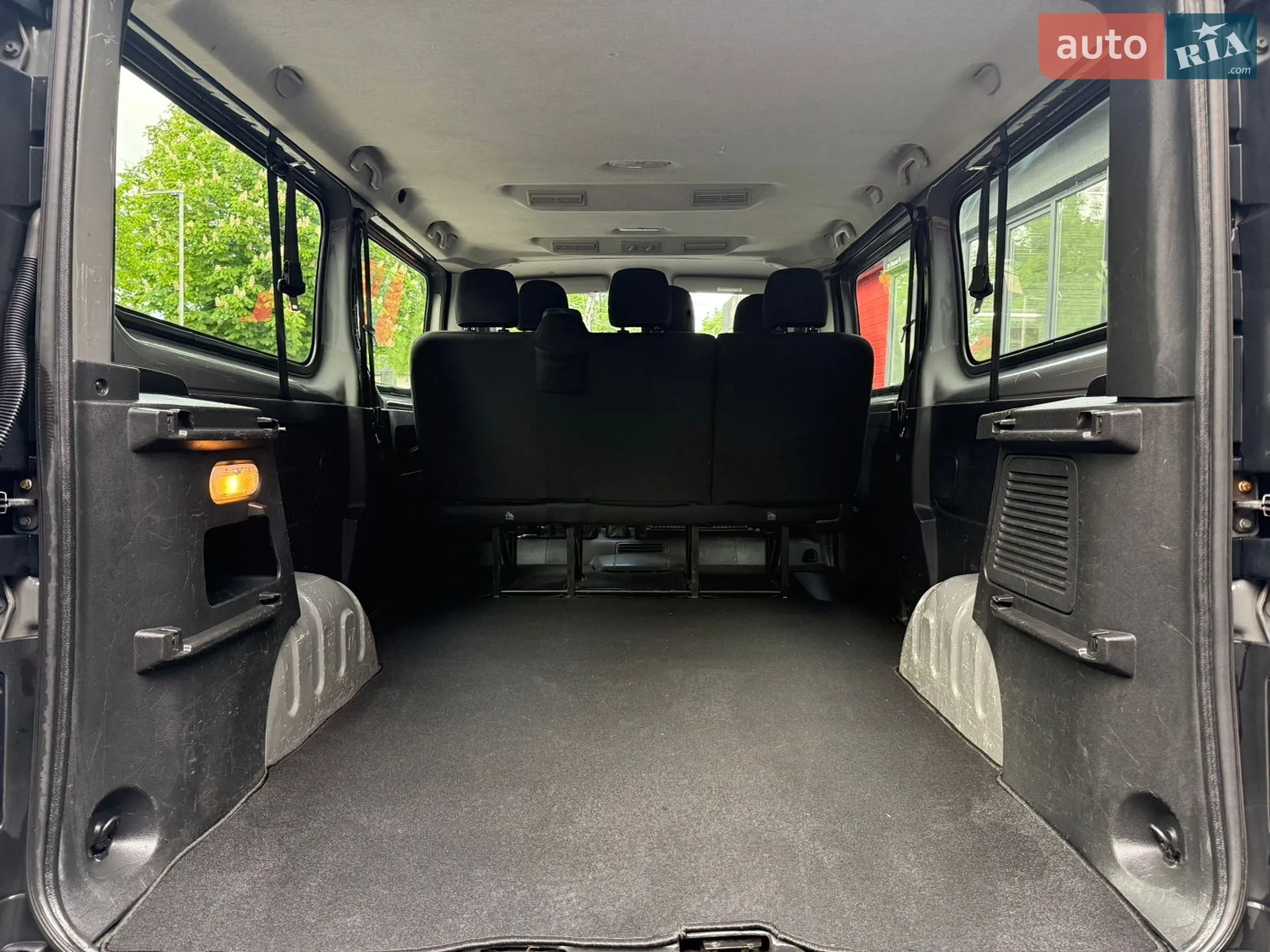 2016 Opel Vivaro - мініатюра 16