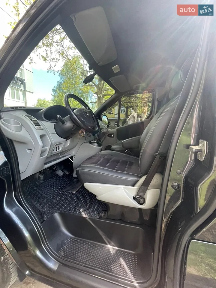 2011 Opel Vivaro - мініатюра 21