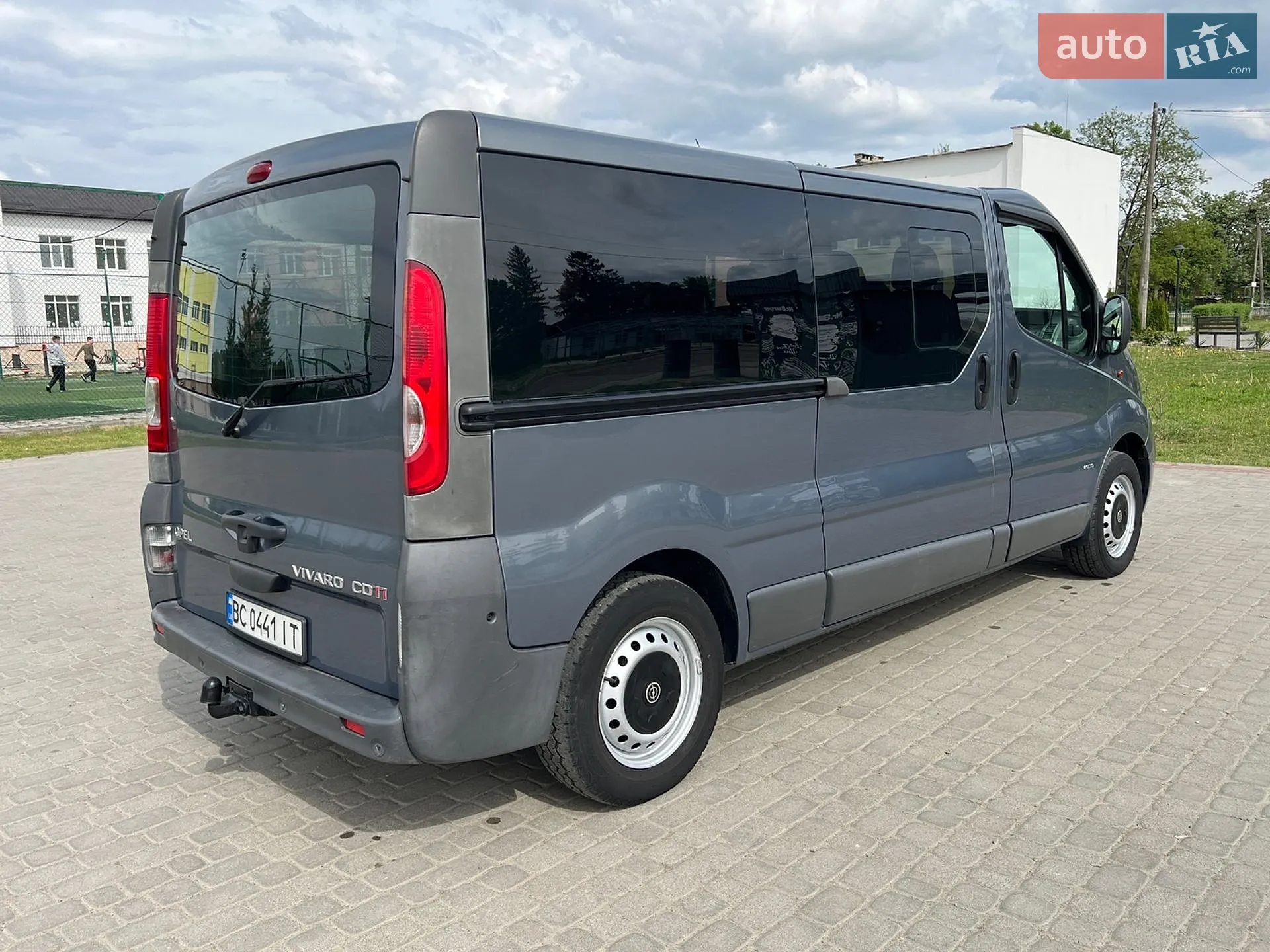 2010 Opel Vivaro - мініатюра 15