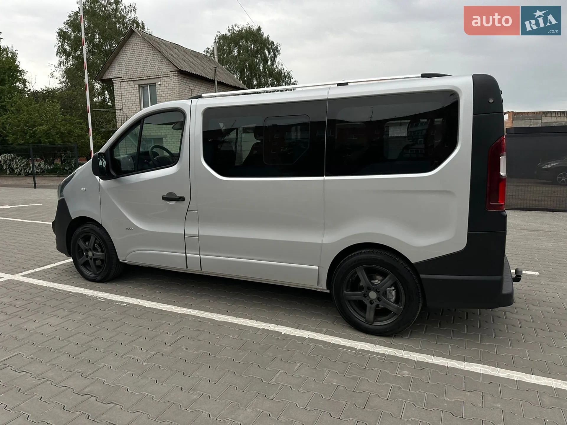 2017 Opel Vivaro - мініатюра 10