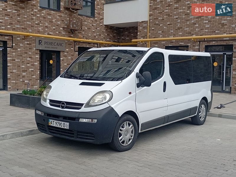Opel Vivaro 2006