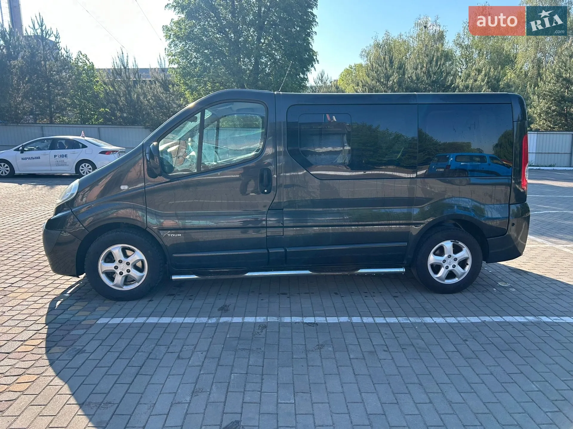 2011 Opel Vivaro - мініатюра 2