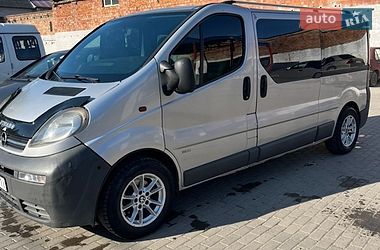 Минивэн Opel Vivaro 2002 в Черновцах