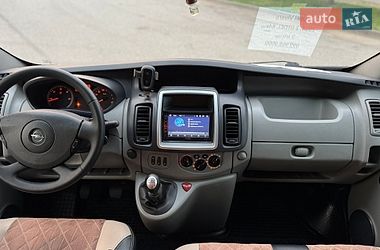 Минивэн Opel Vivaro 2014 в Черновцах
