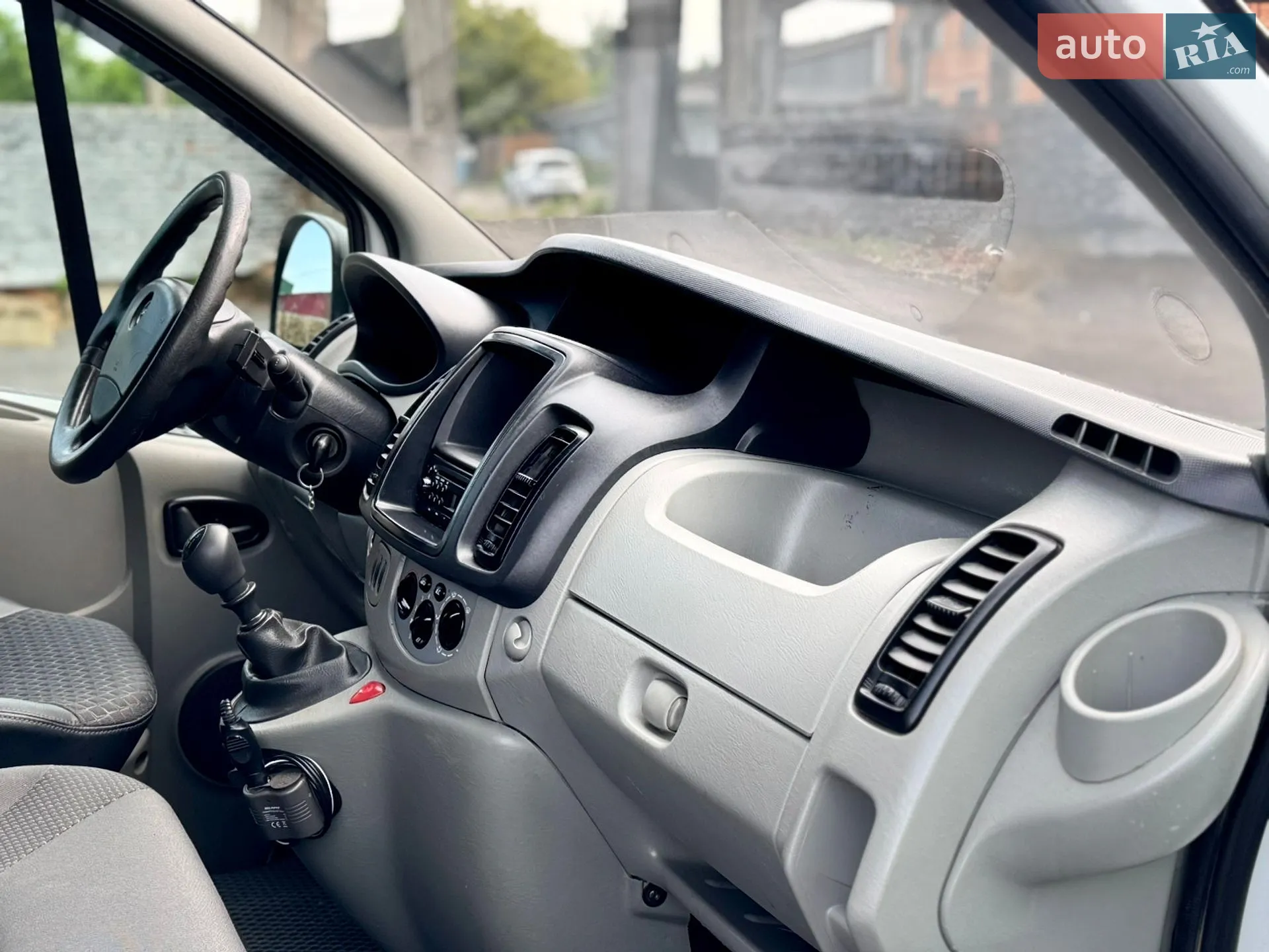 2011 Opel Vivaro - мініатюра 39