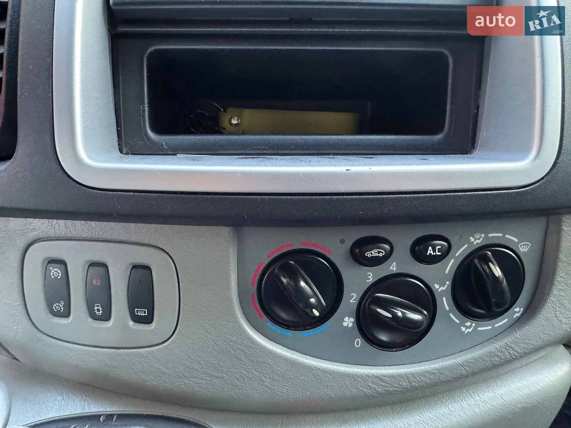 2014 Opel Vivaro - мініатюра 9
