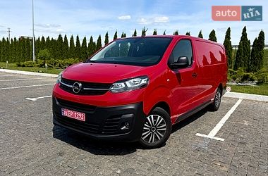 Вантажний фургон Opel Vivaro 2021 в Рівному