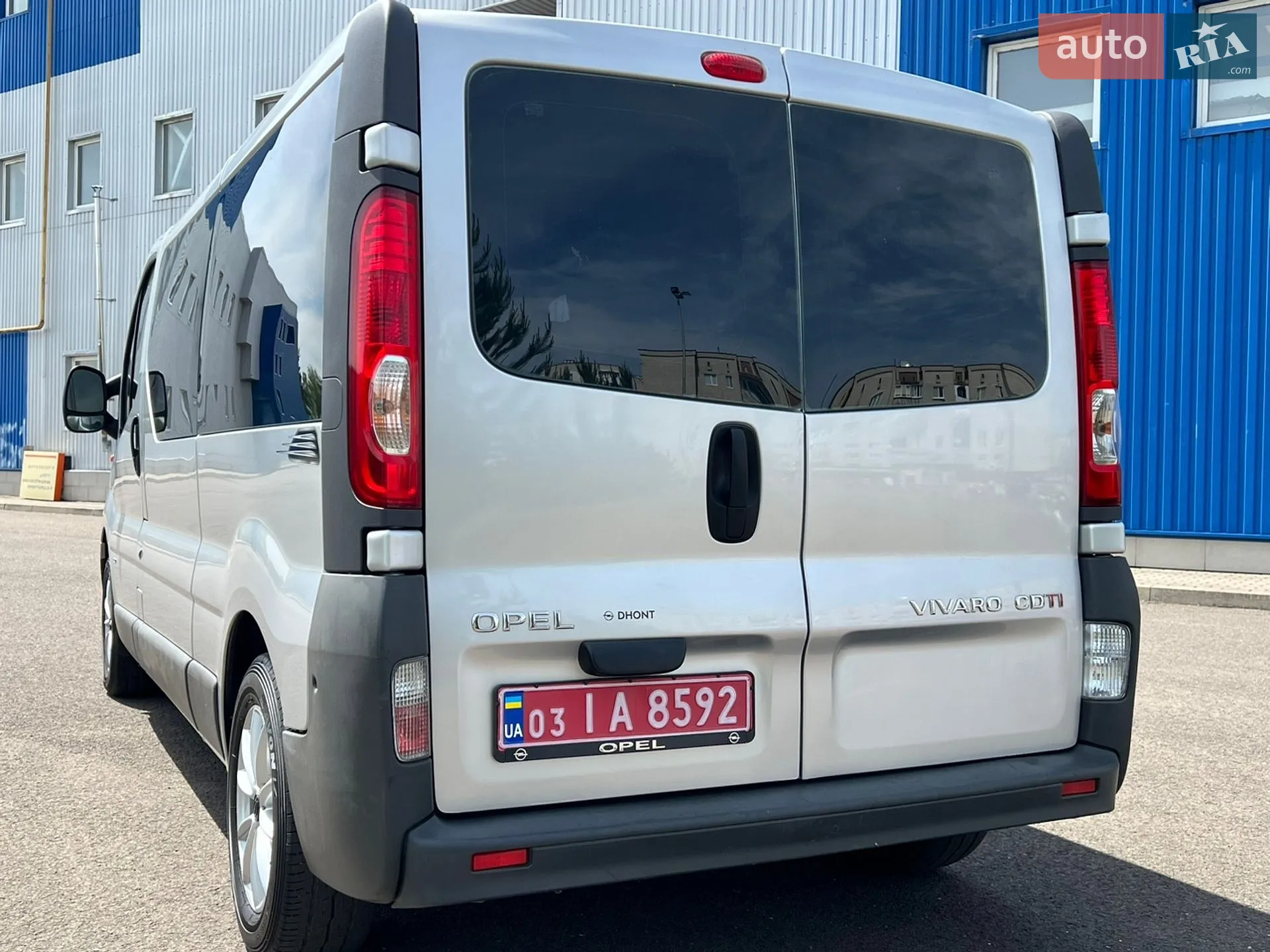 2010 Opel Vivaro - мініатюра 27