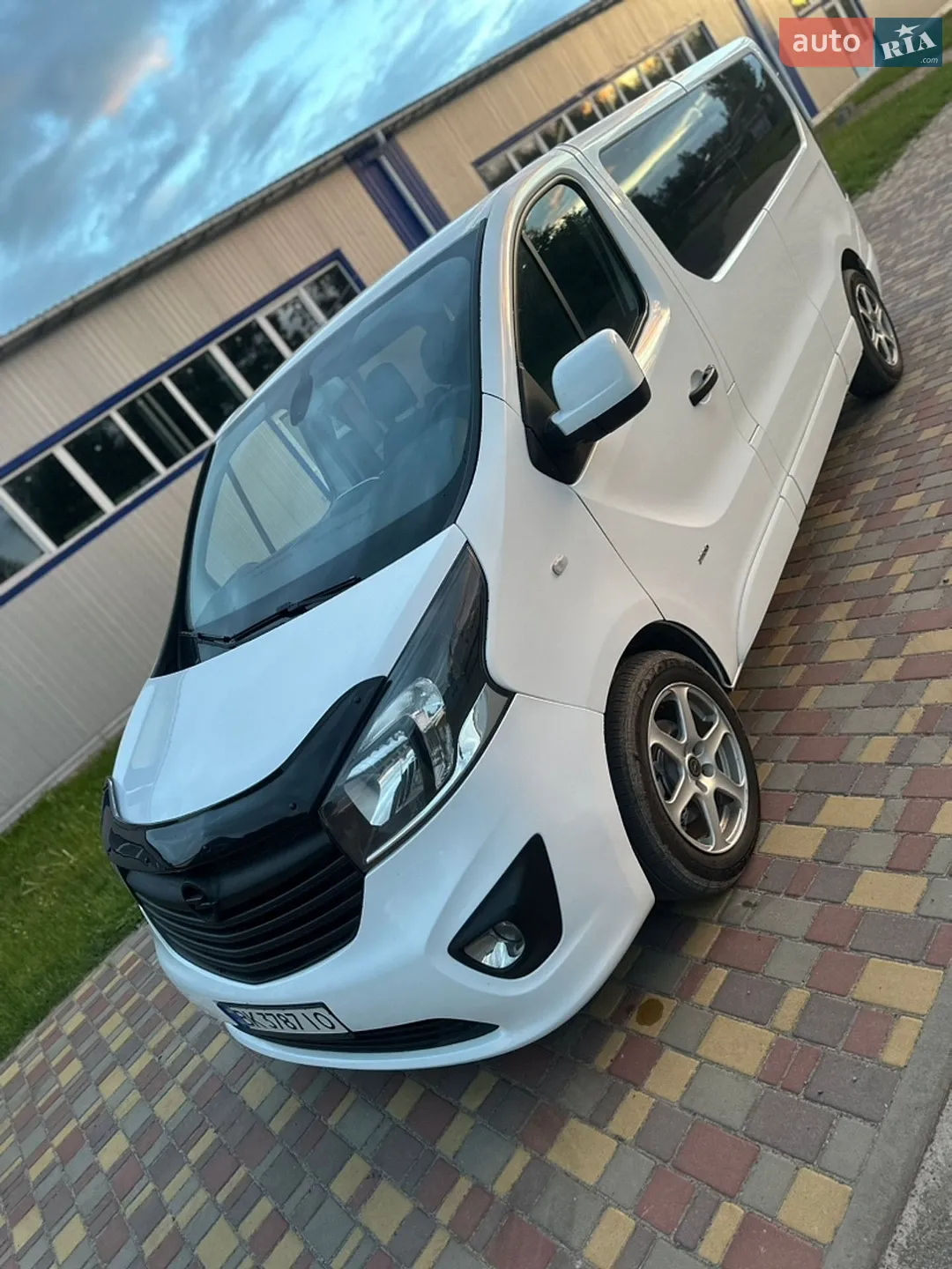2015 Opel Vivaro - мініатюра 4
