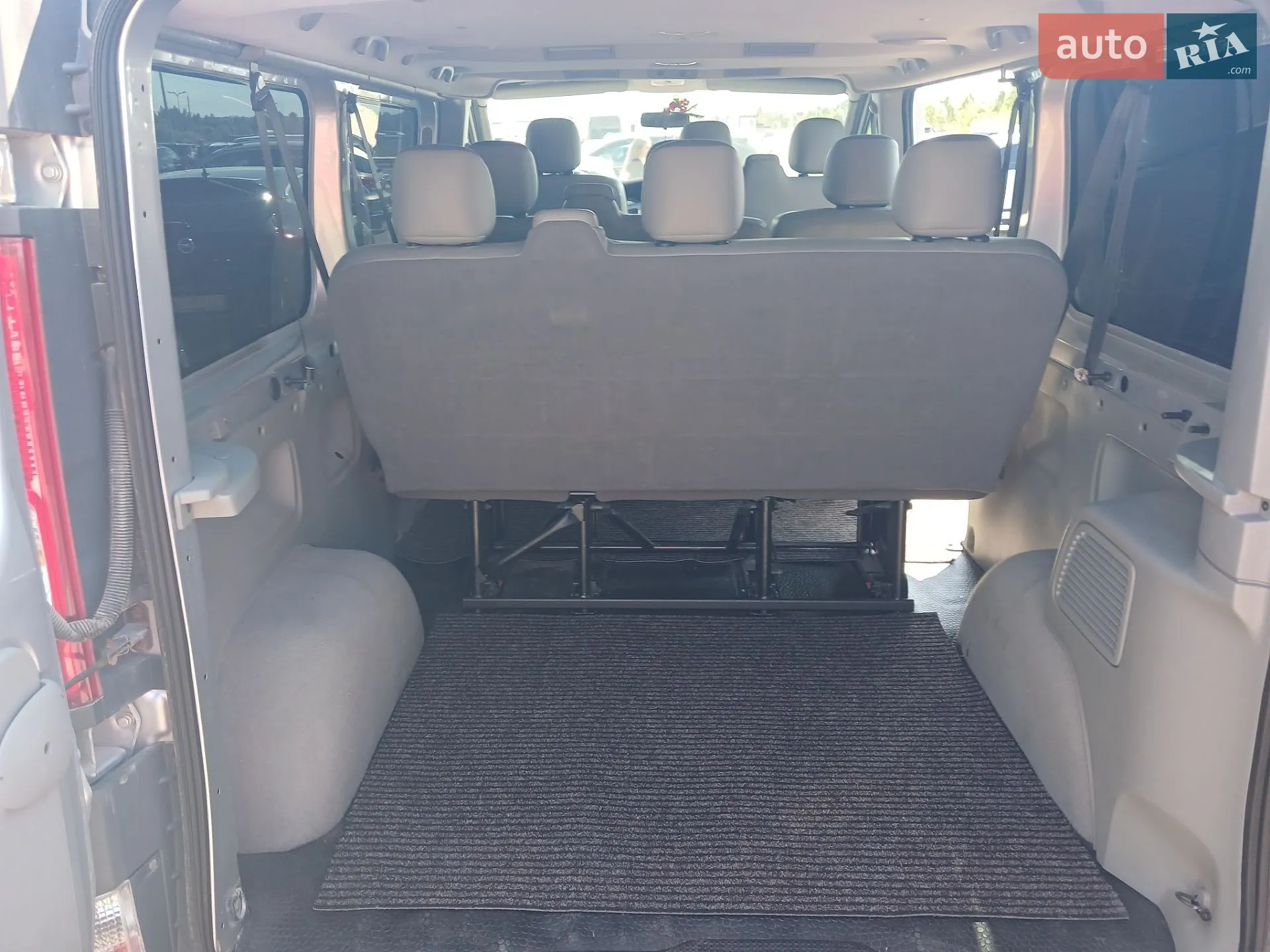 2011 Opel Vivaro - мініатюра 14