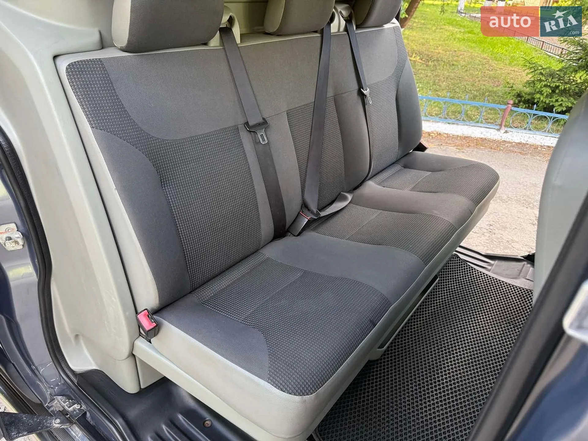 2011 Opel Vivaro - мініатюра 40
