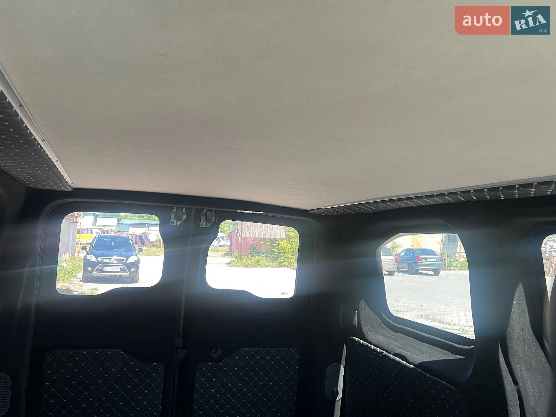 2021 Opel Vivaro - мініатюра 8