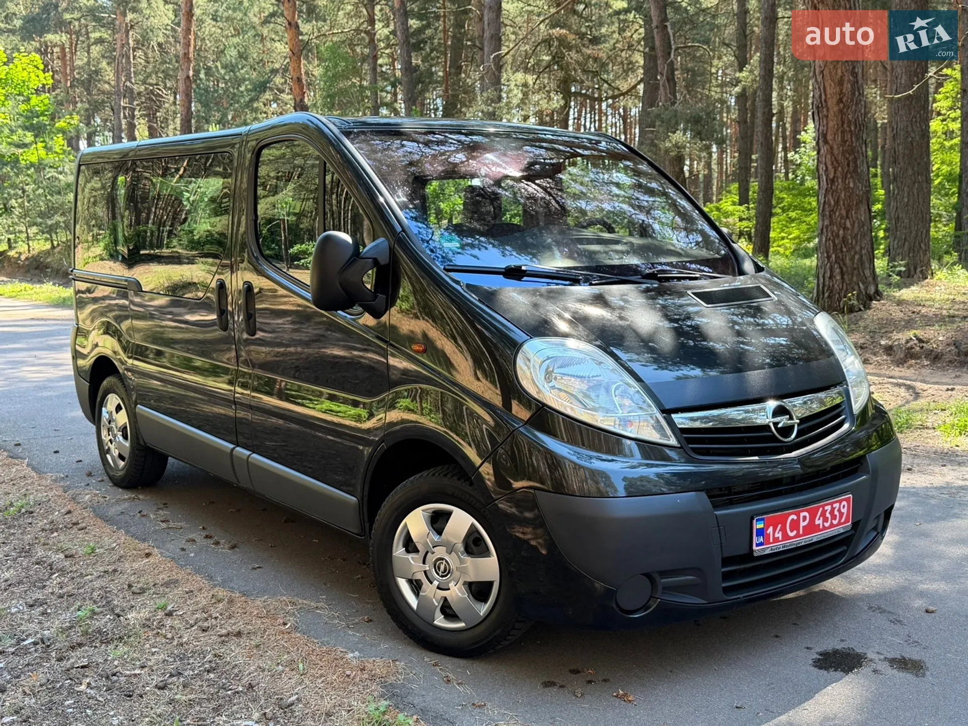 2012 Opel Vivaro - фото 1