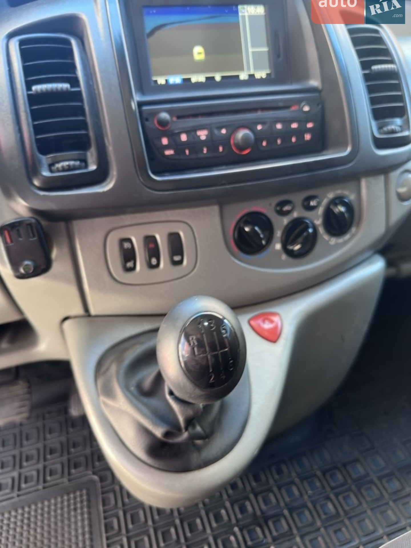 2014 Opel Vivaro - мініатюра 8
