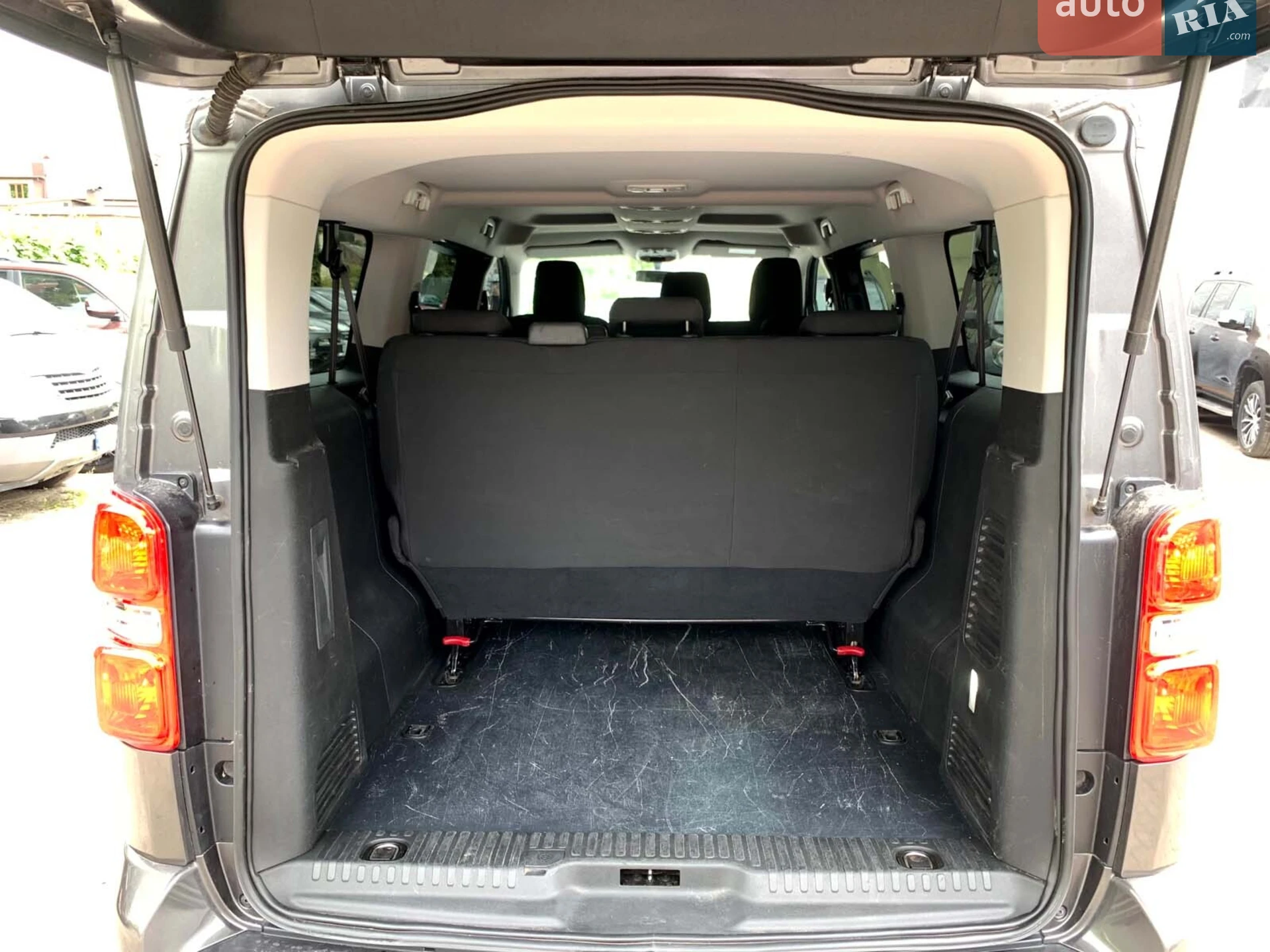2020 Opel Vivaro - мініатюра 13