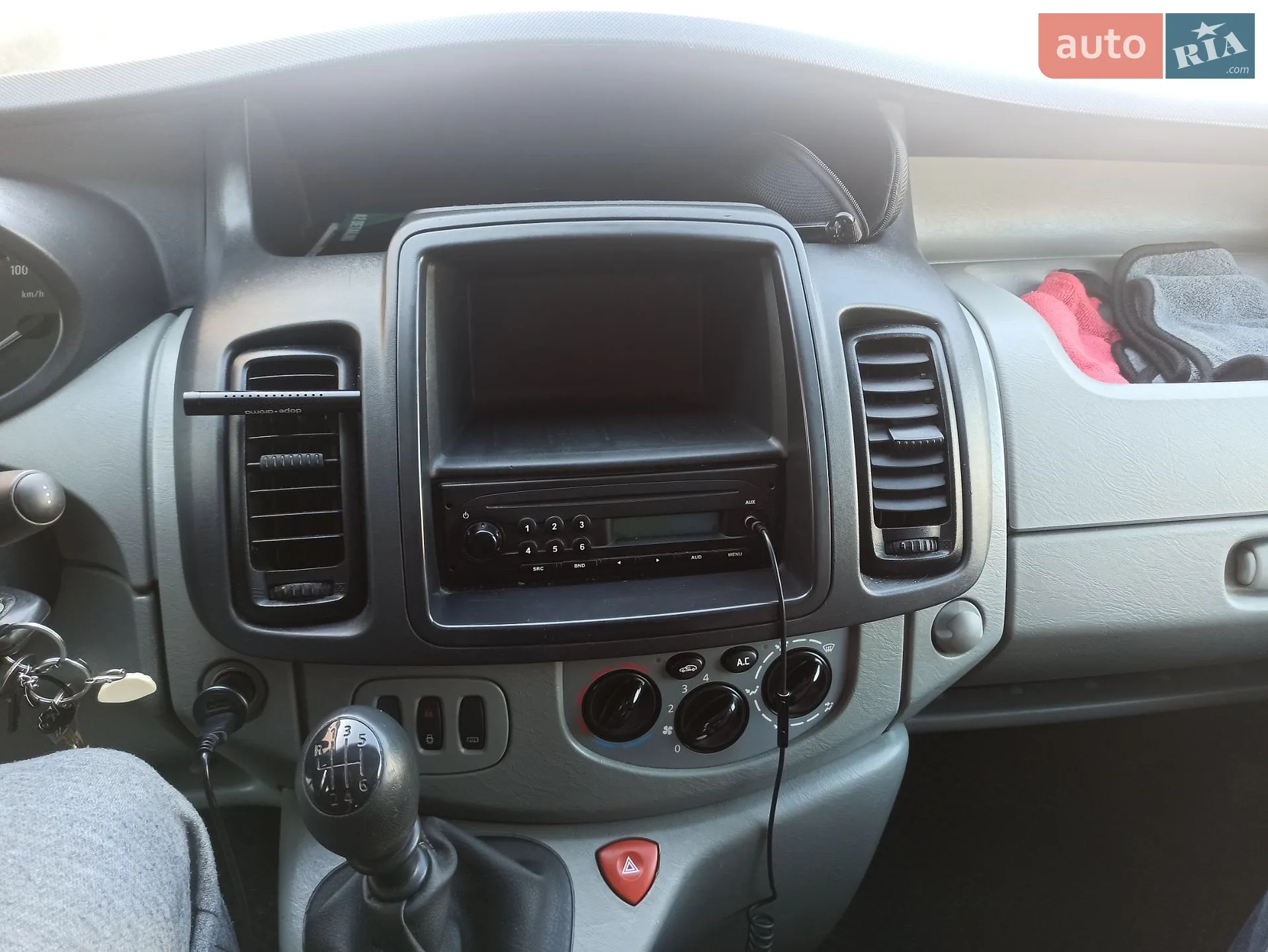 2011 Opel Vivaro - мініатюра 22