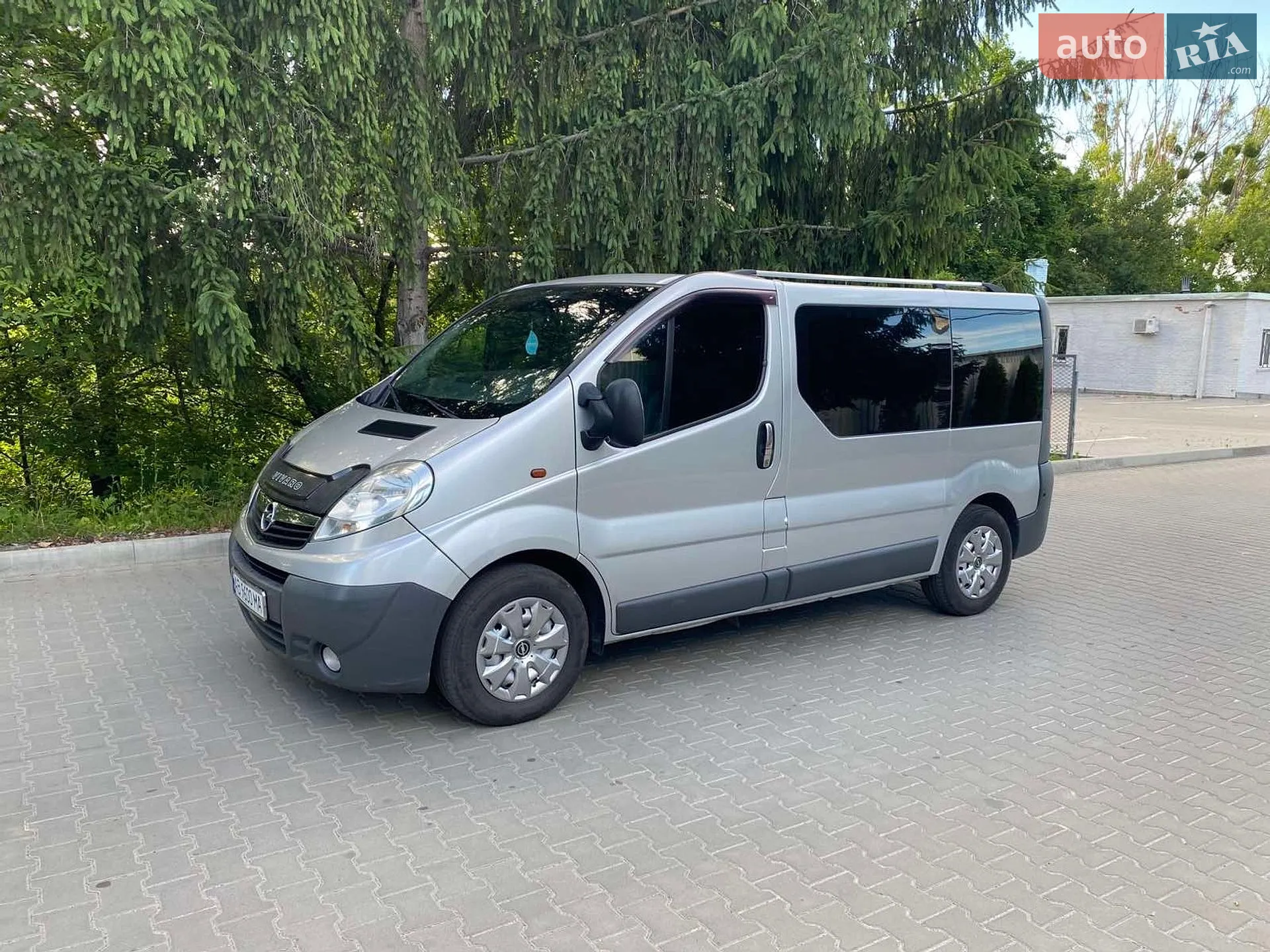 2010 Opel Vivaro - мініатюра 15