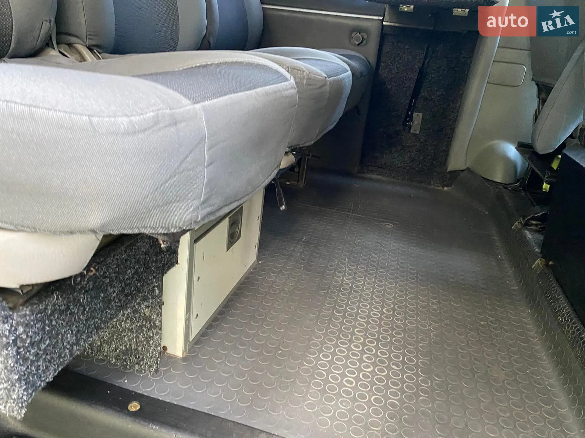 2010 Opel Vivaro - мініатюра 36