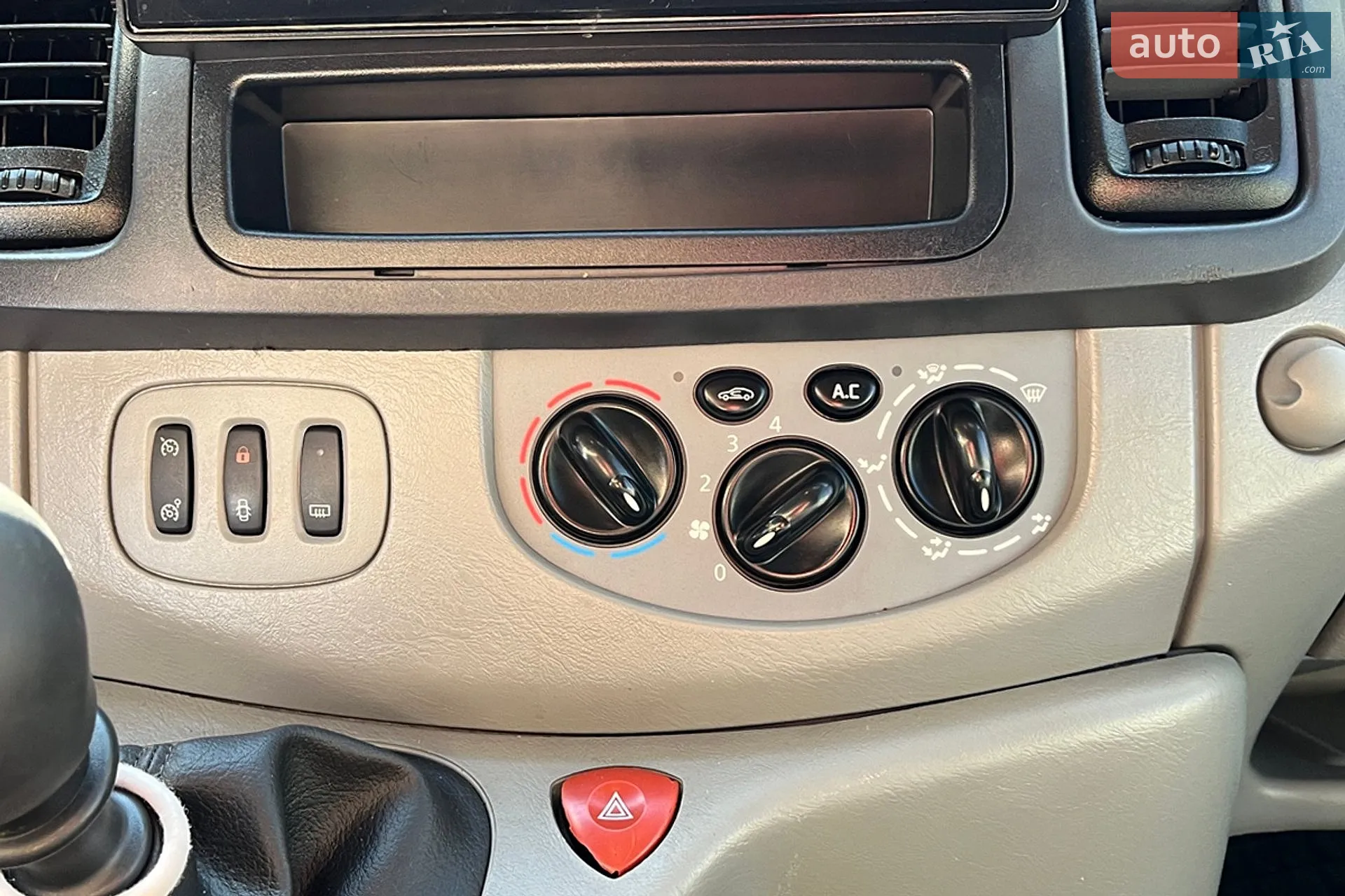 2014 Opel Vivaro - мініатюра 14