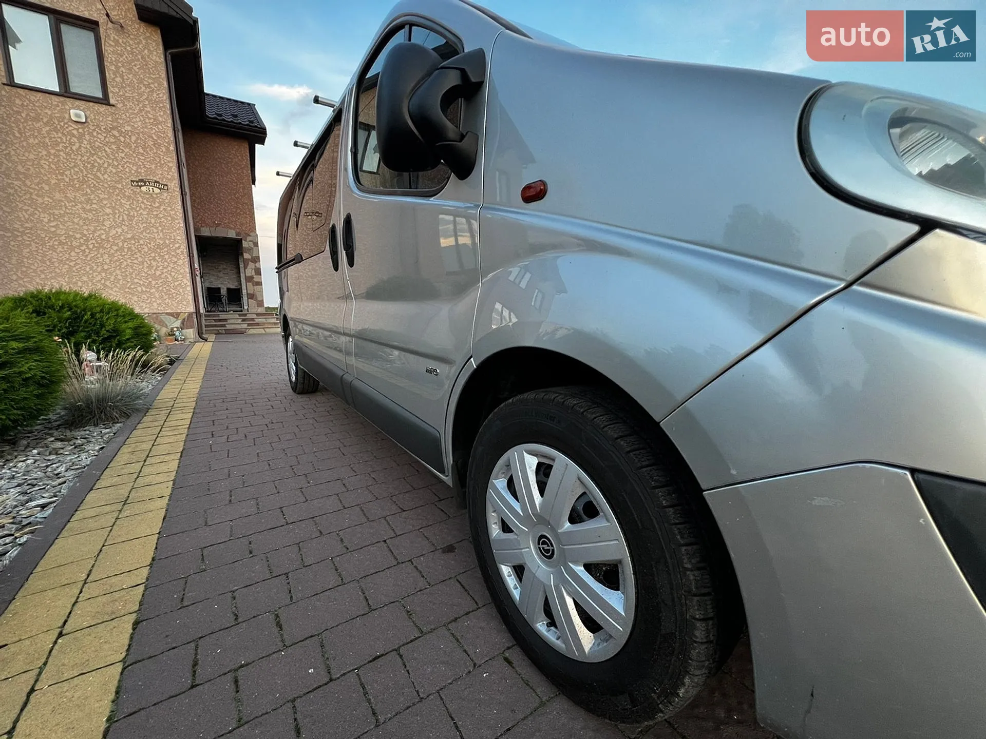2011 Opel Vivaro - мініатюра 32