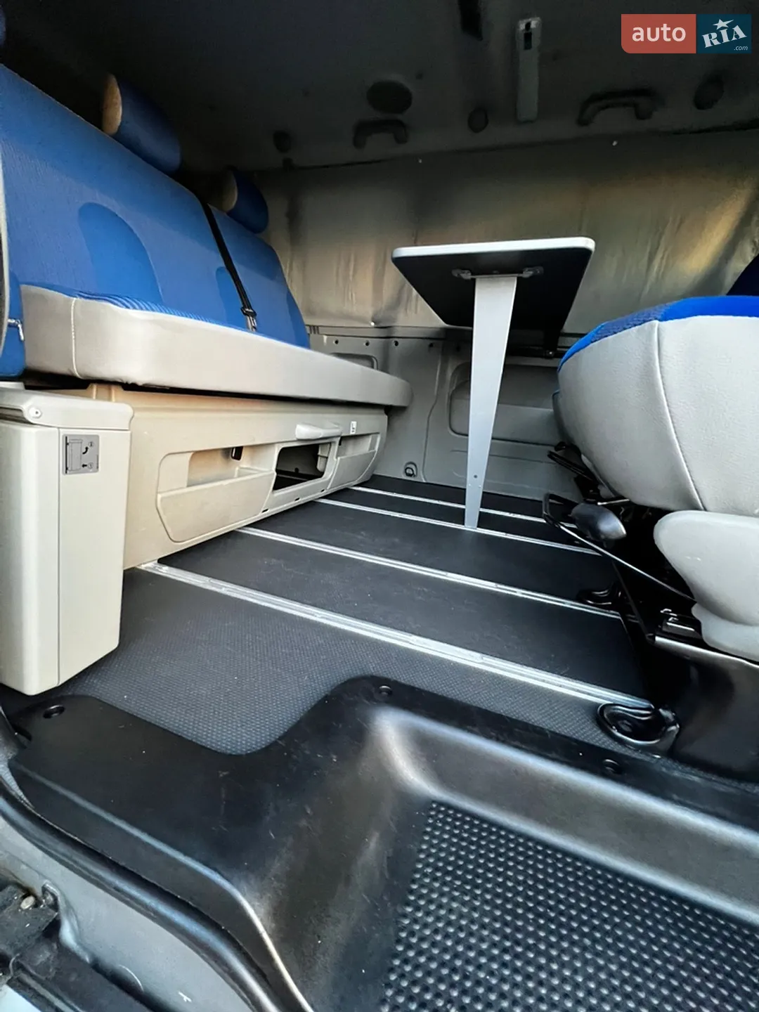 2011 Opel Vivaro - мініатюра 36