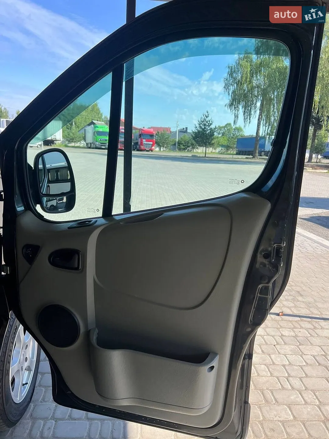 2011 Opel Vivaro - мініатюра 15