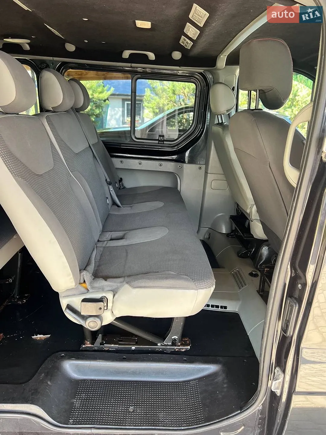 2011 Opel Vivaro - мініатюра 18