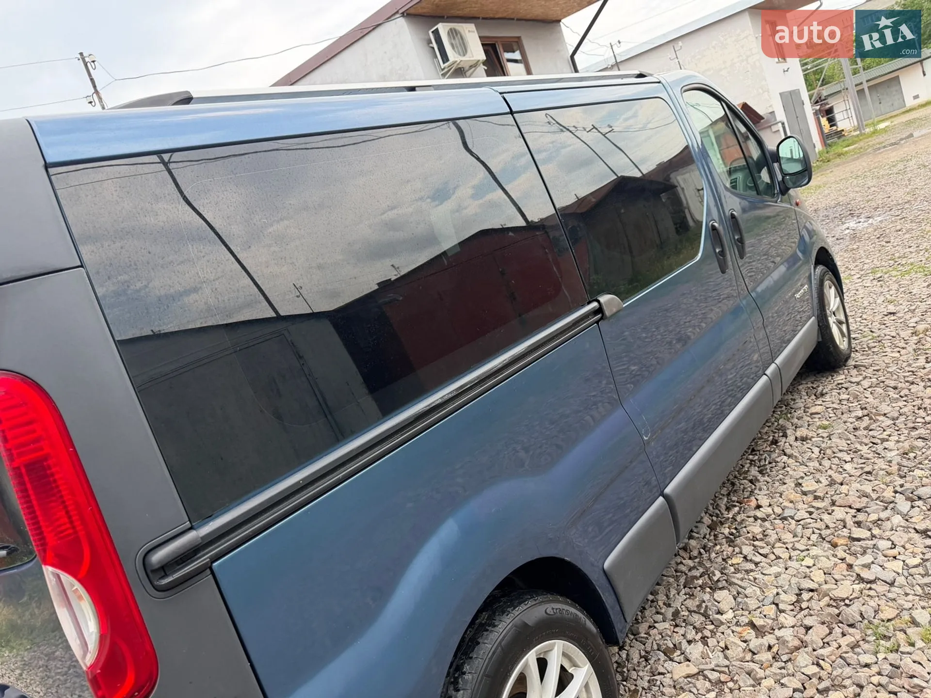 2010 Opel Vivaro - мініатюра 14