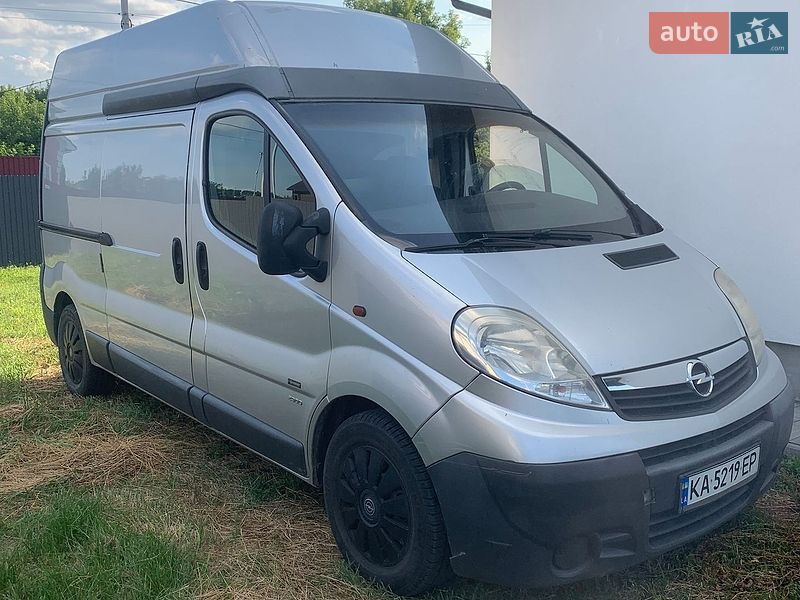 Грузовой фургон Opel Vivaro 2006 в Киеве