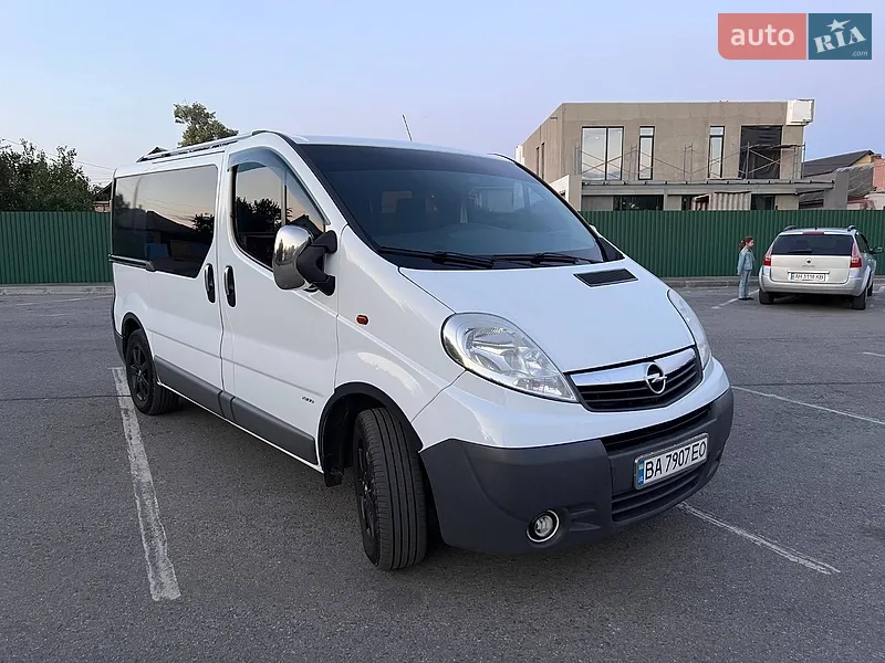 Opel Vivaro 2013