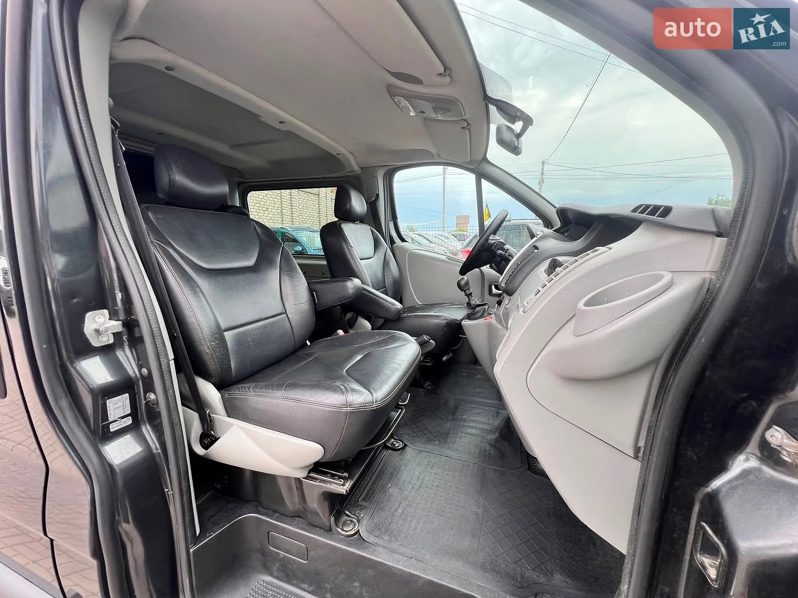 2011 Opel Vivaro - мініатюра 45