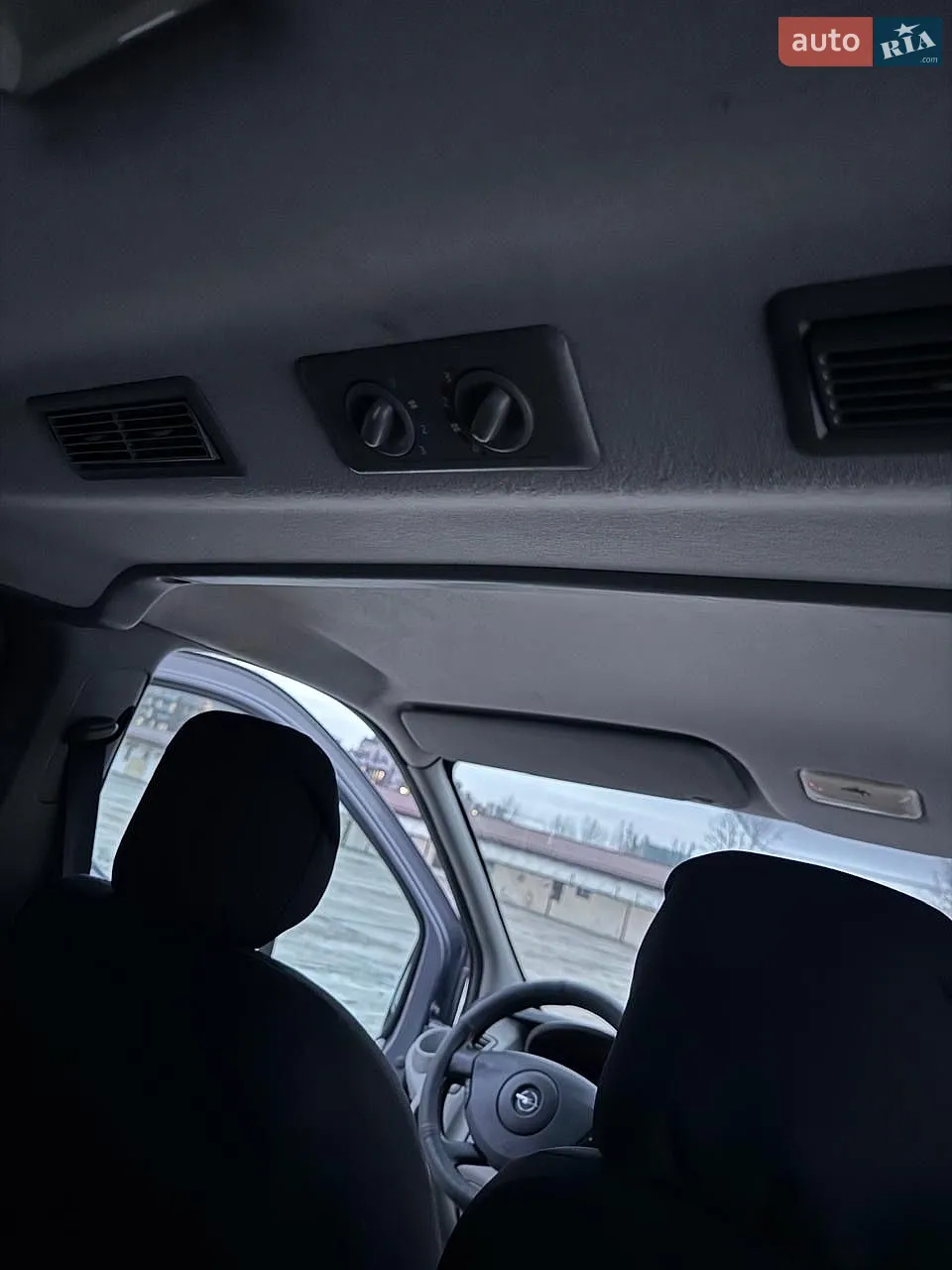 2011 Opel Vivaro - мініатюра 15