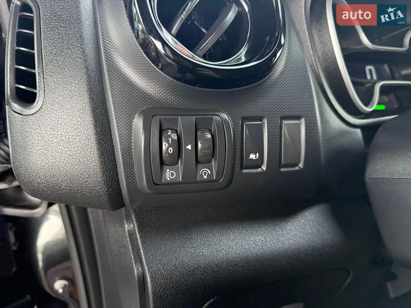 2017 Opel Vivaro - мініатюра 43