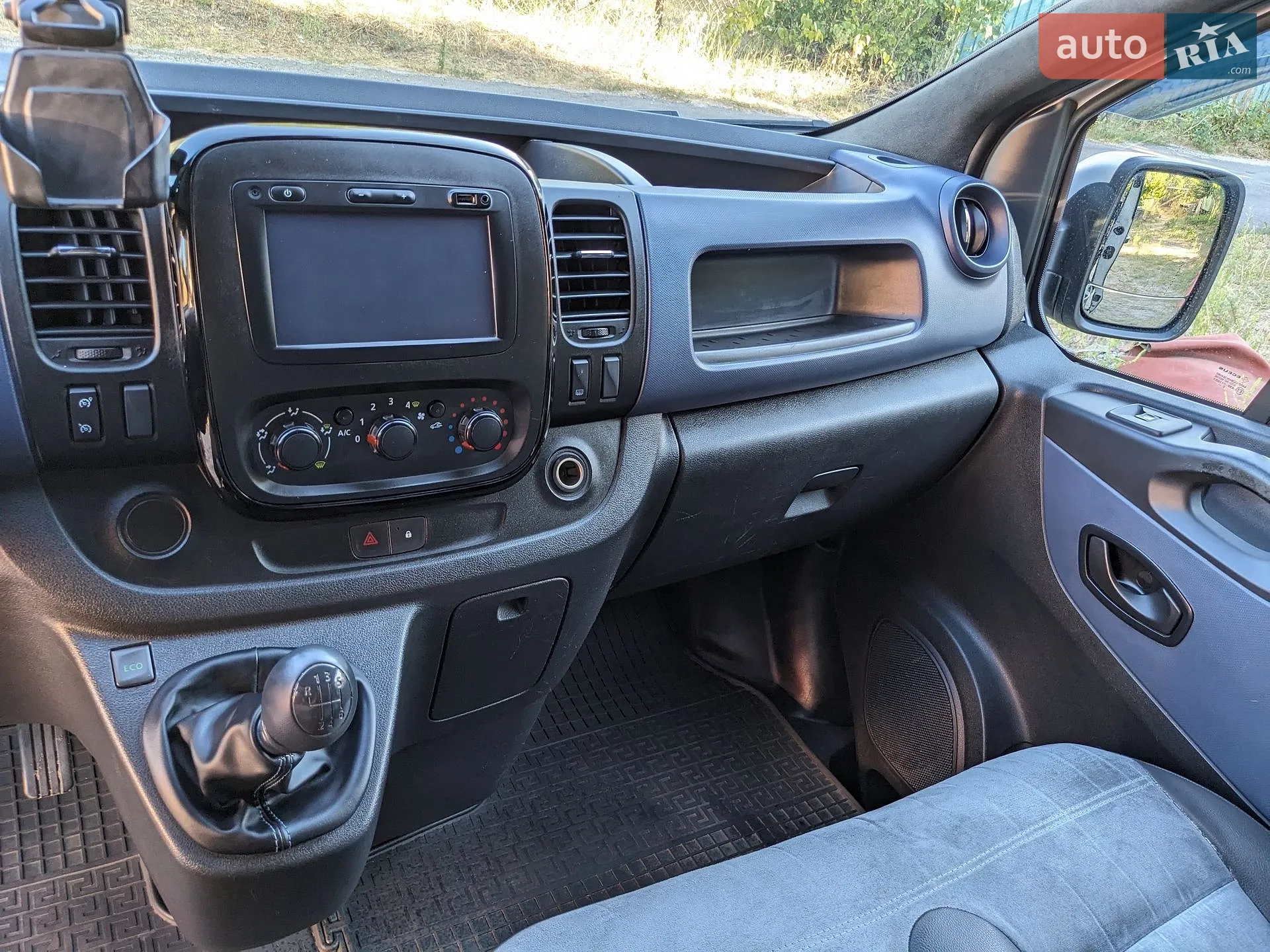 2017 Opel Vivaro - мініатюра 64